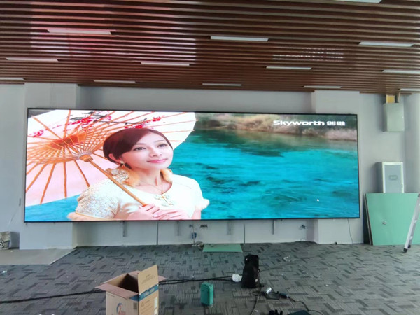 清苑P1.53led小间距屏安装案例